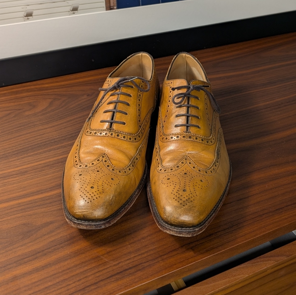 Loake Buckingham wingtip oxfords